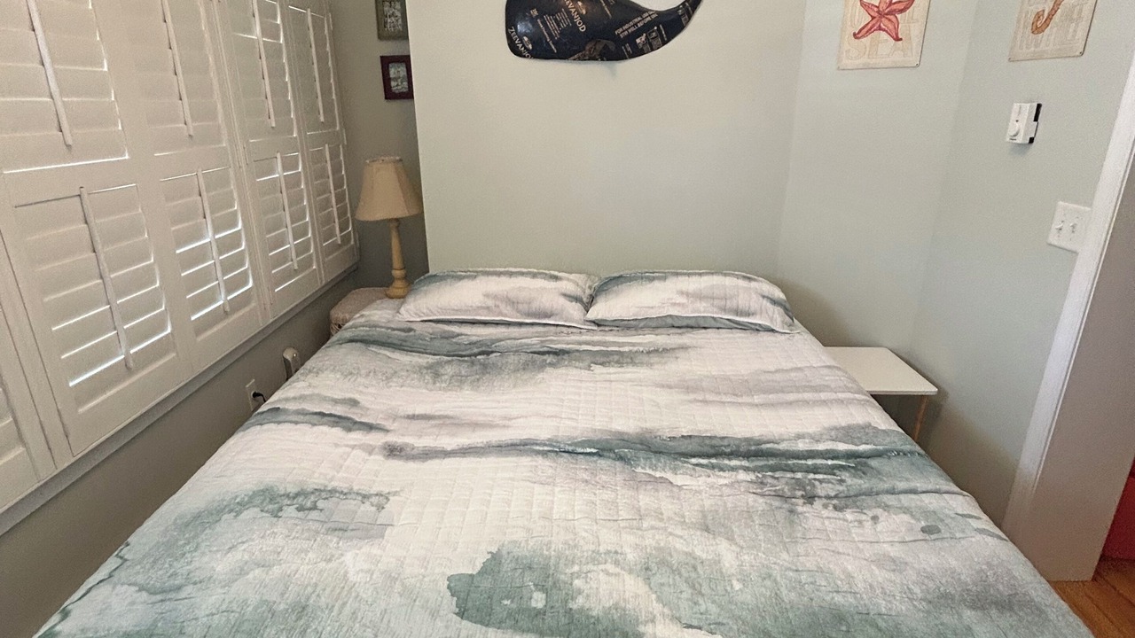 Photo of Bedroom in Beach Haven
