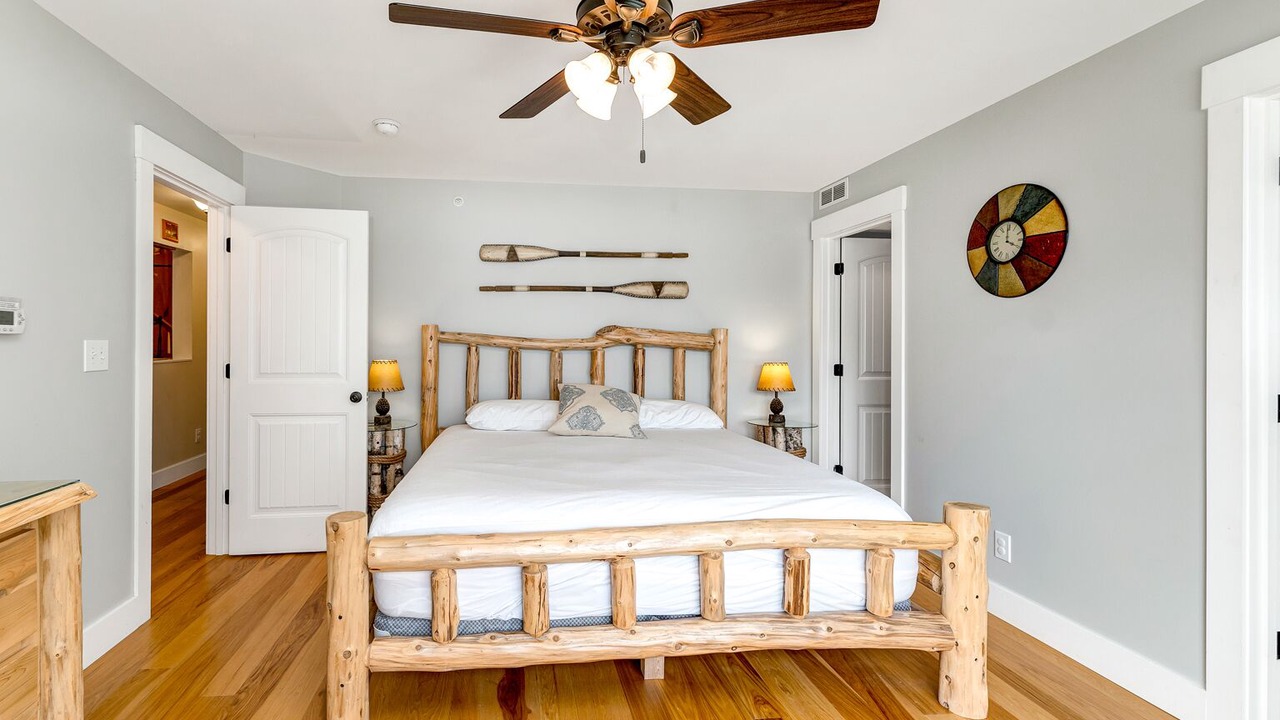 Photo of Bedroom in Weirs Beach