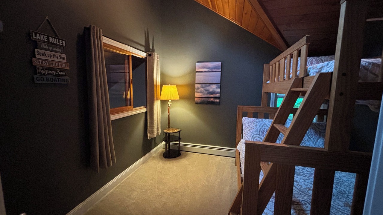 Photo of Bedroom in Silver Lake