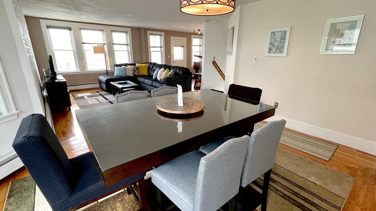 Photo of Livingroom in Medford