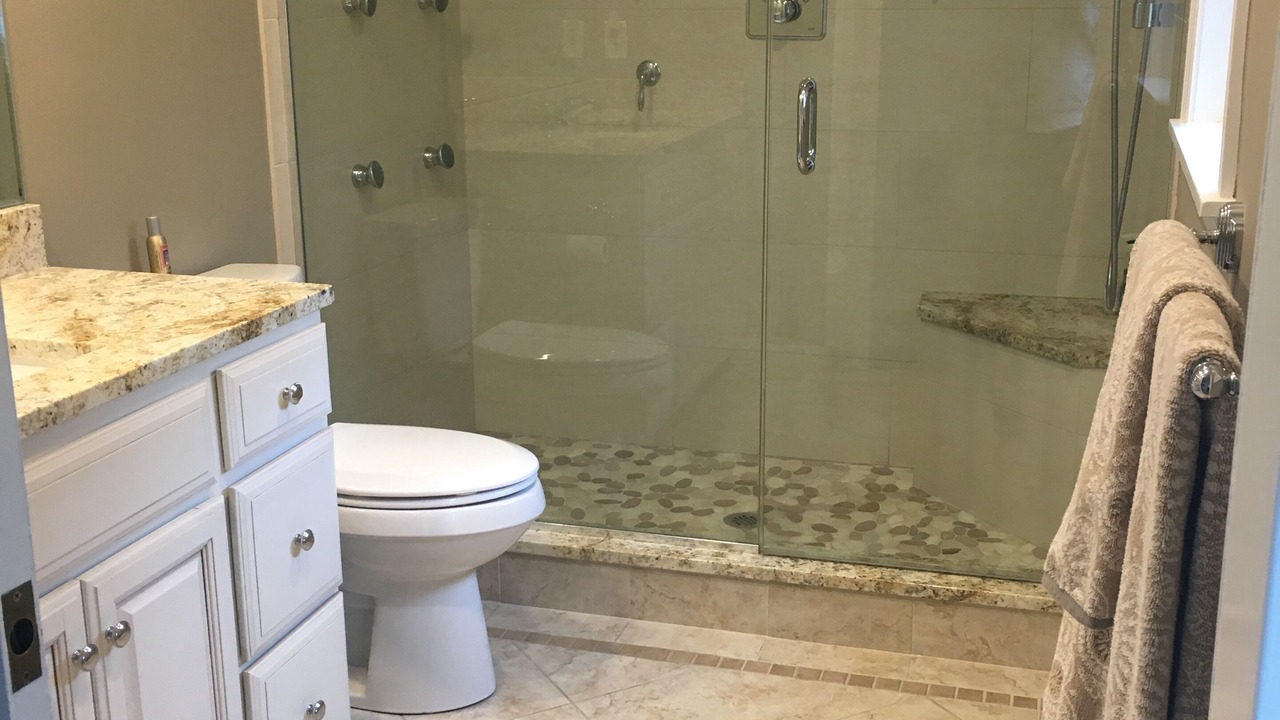 Photo of Bathroom in Fells Pond