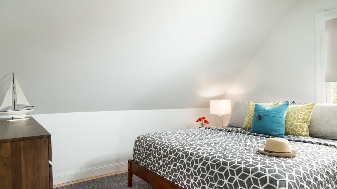Photo of Bedroom in Historic Hill