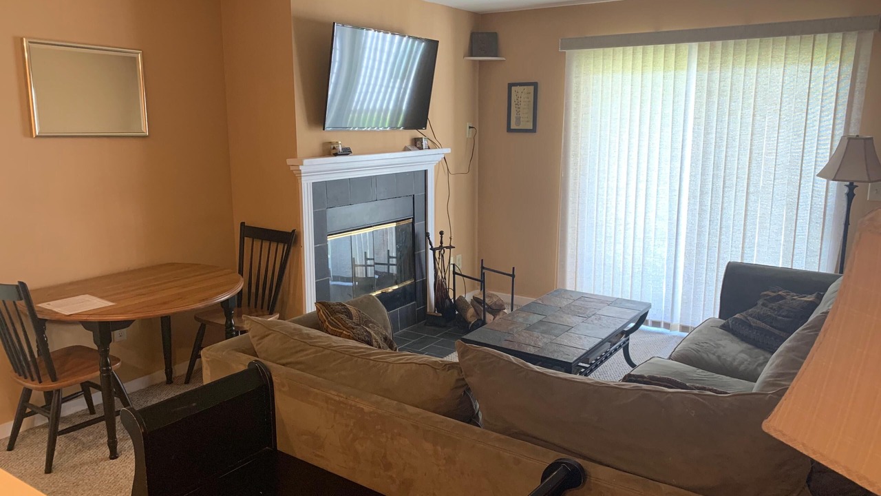 Photo of Livingroom in West Dover