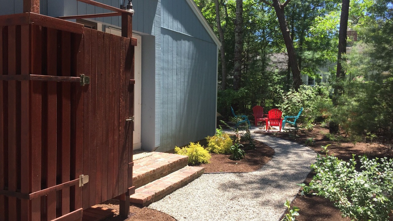 Photo of Patio Balcony in Fells Pond