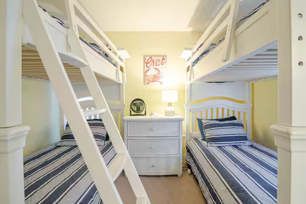 Photo of Bedroom in Fells Pond