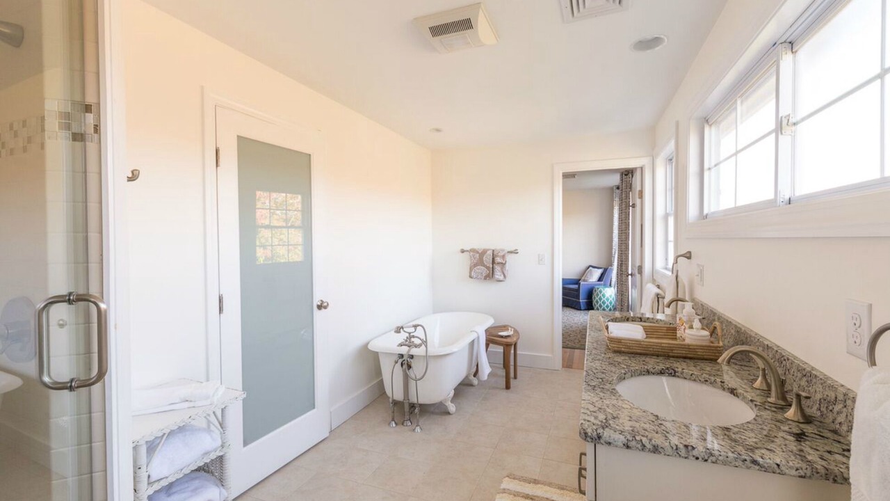 Photo of Bathroom in Middletown