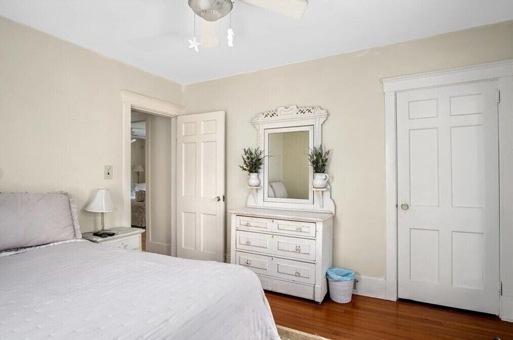 Photo of Bedroom in The Point
