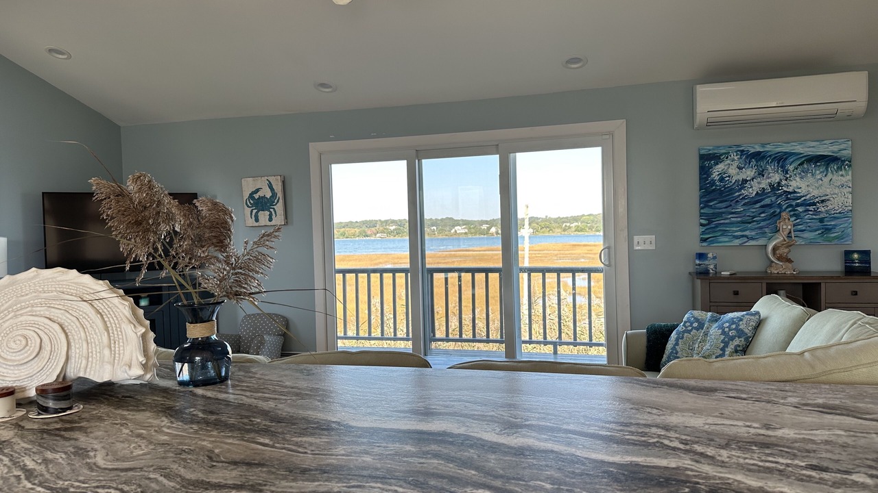 Photo of Livingroom in Misquamicut