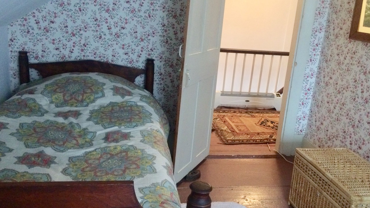 Photo of Bedroom in Lyndeborough