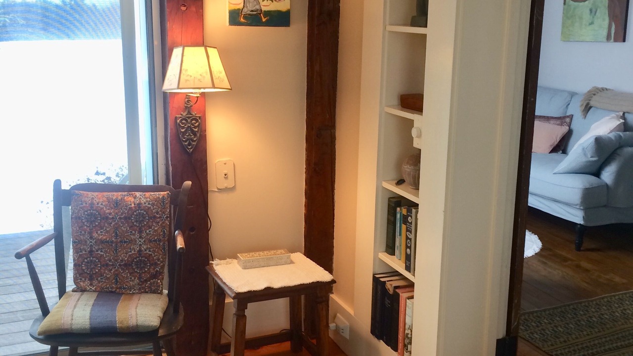 Photo of Livingroom in Lyndeborough