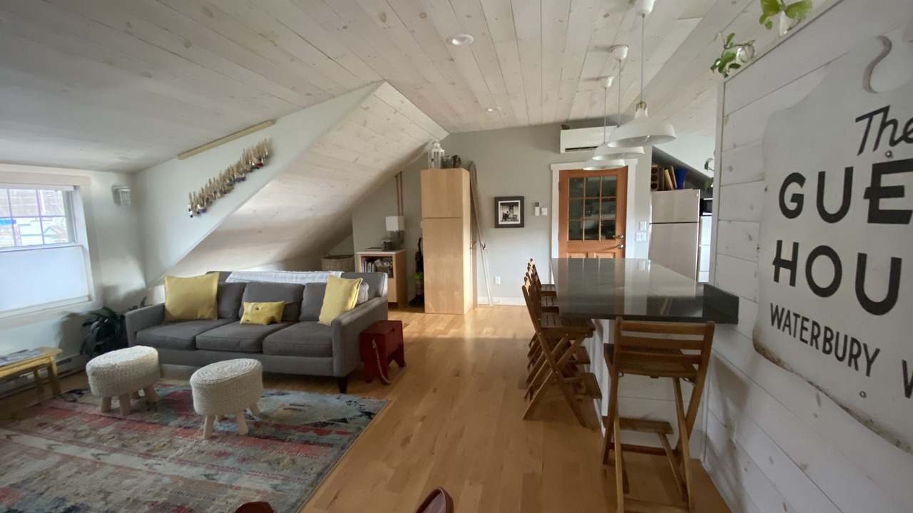 Photo of Bedroom in Duxbury