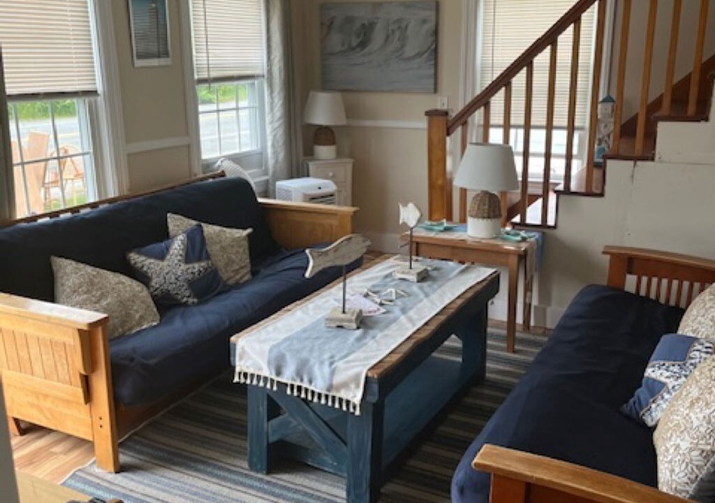 Photo of Livingroom in Narragansett