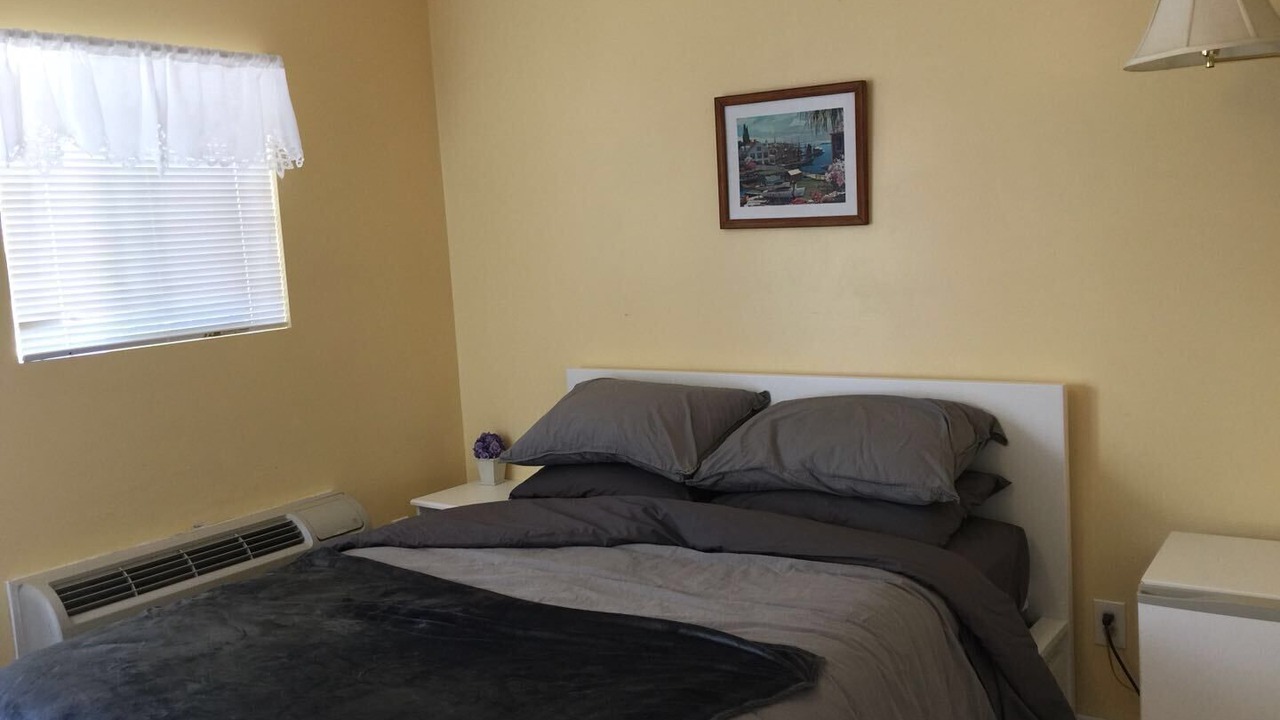 Photo of Bedroom in Misquamicut