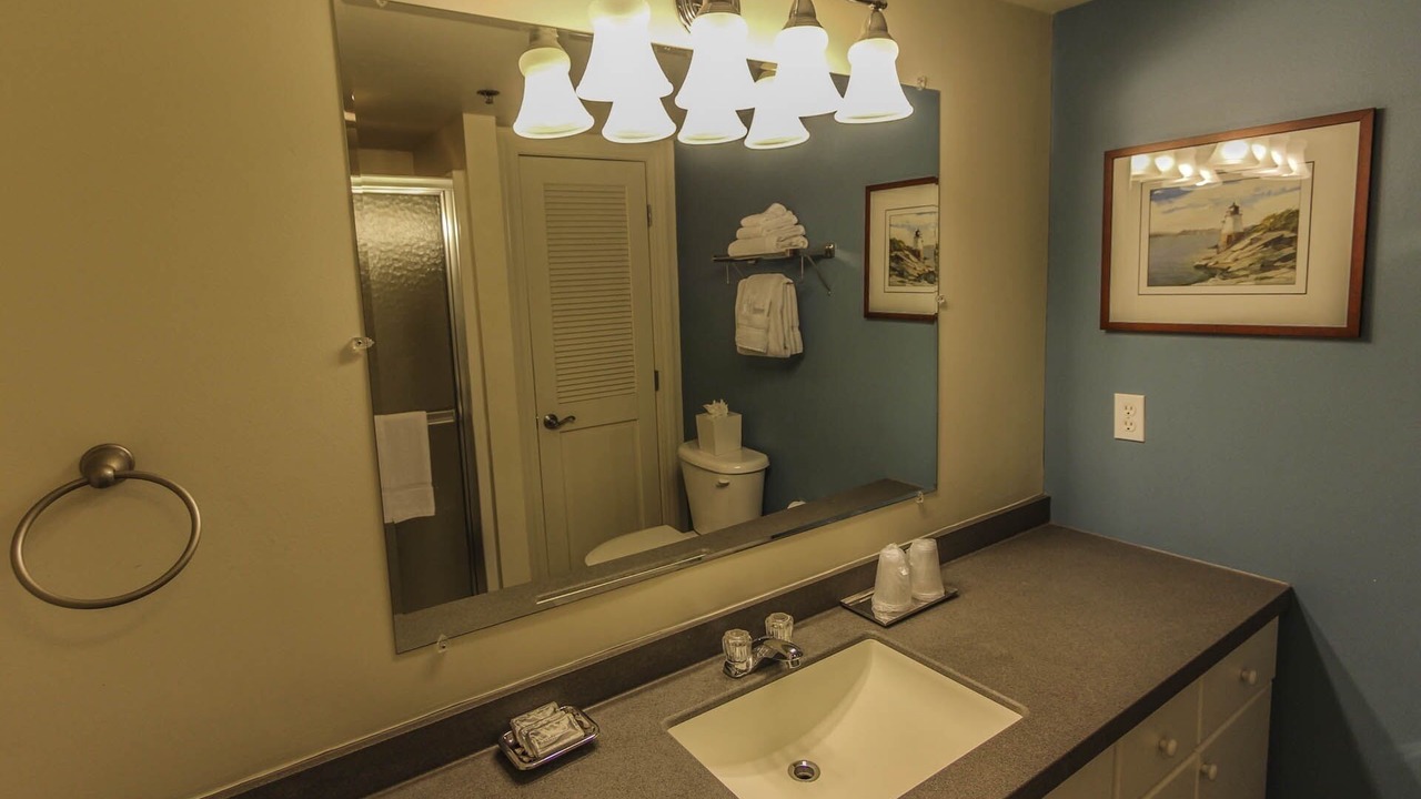 Photo of Bathroom in Ocean Drive
