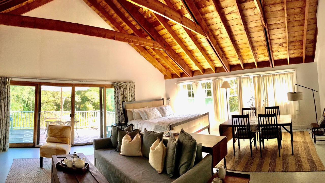 Photo of Patio Balcony in West Tisbury