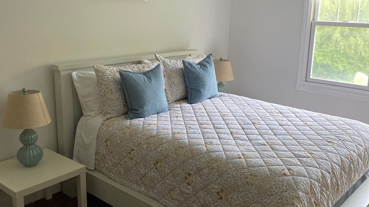 Photo of Bedroom in Warren