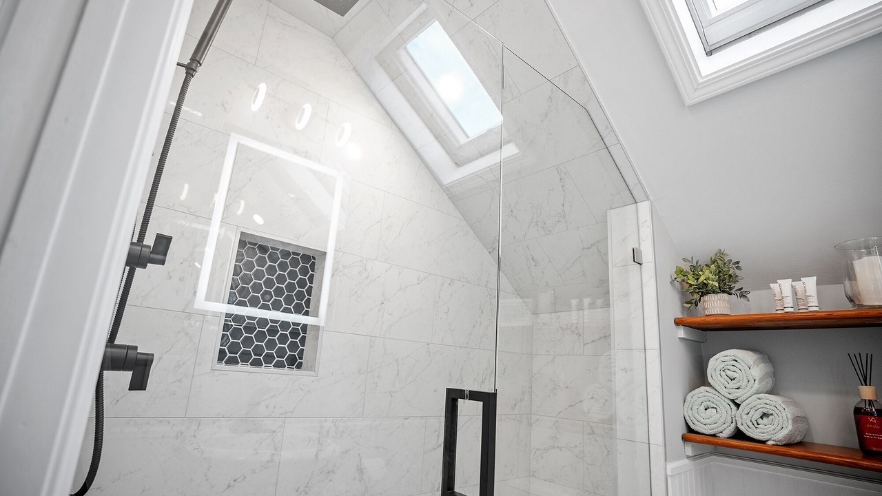 Photo of Bathroom in Yachting Village