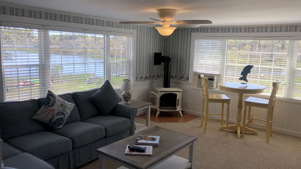 Photo of Livingroom in South Dennis