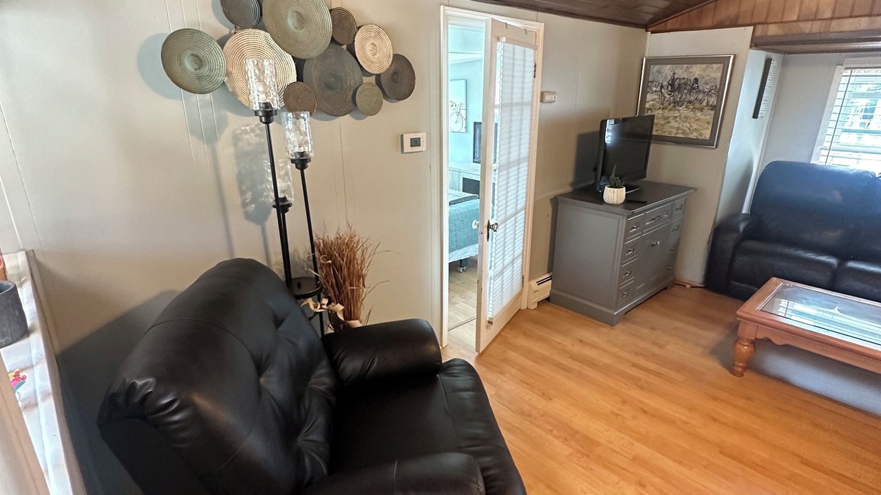 Photo of Livingroom in Barrington