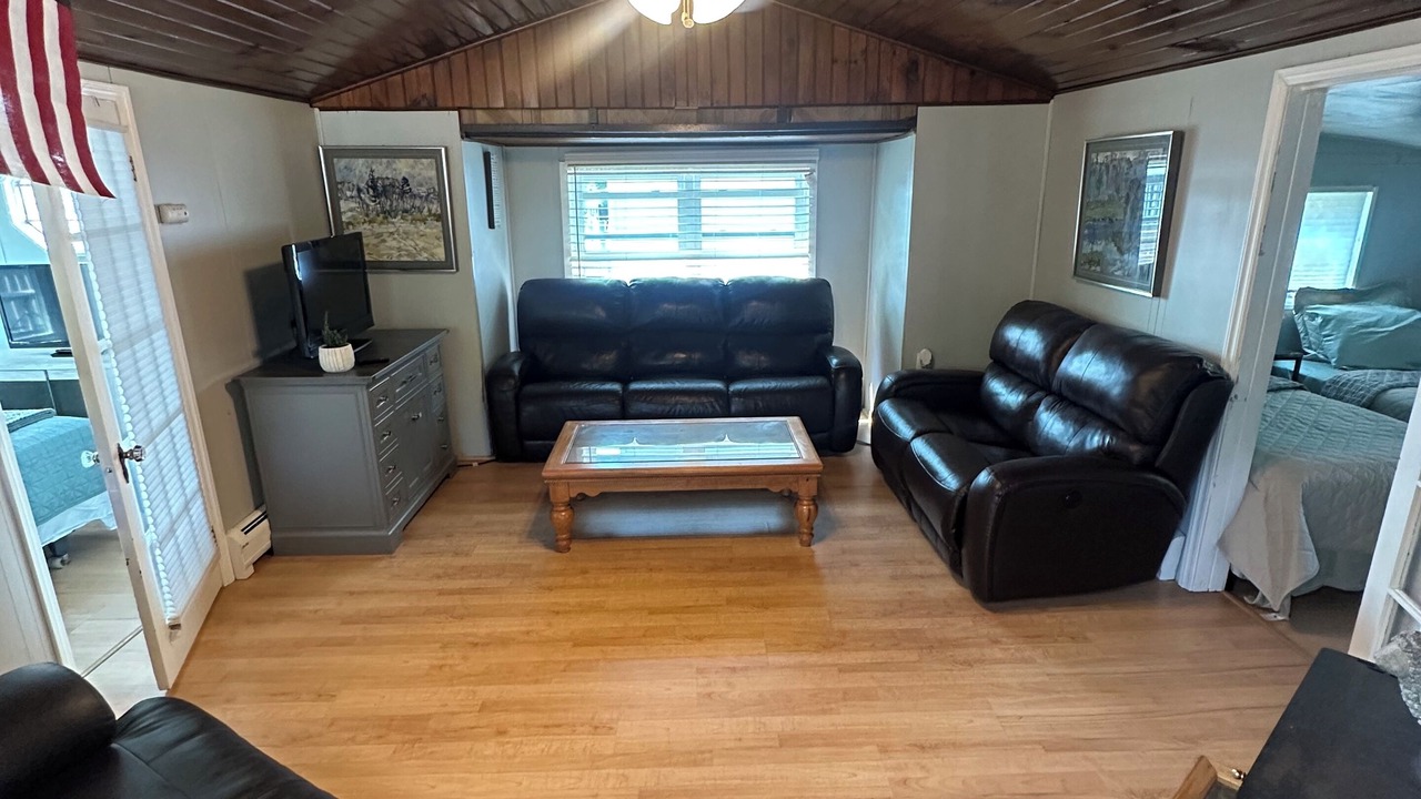 Photo of Livingroom in Barrington