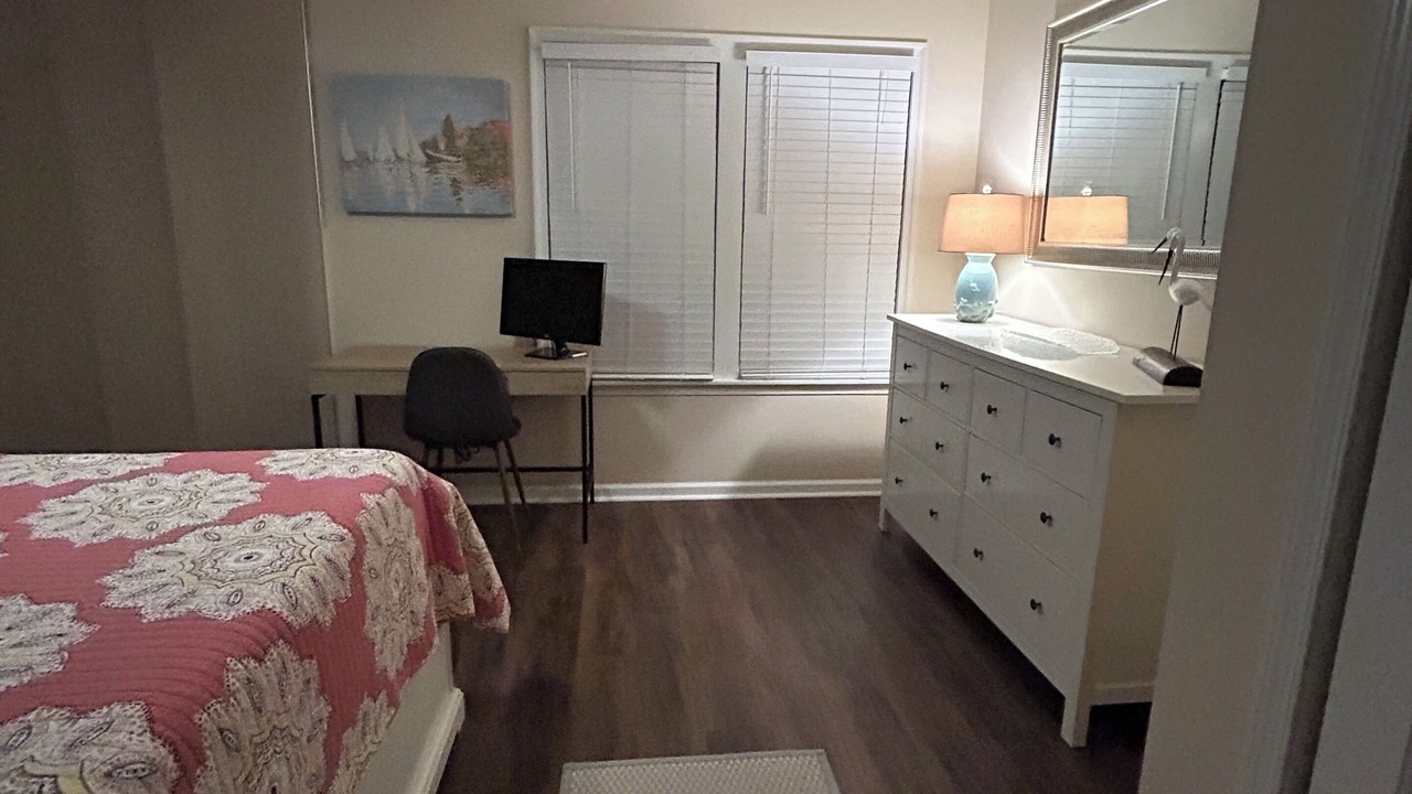 Photo of Bedroom in North End
