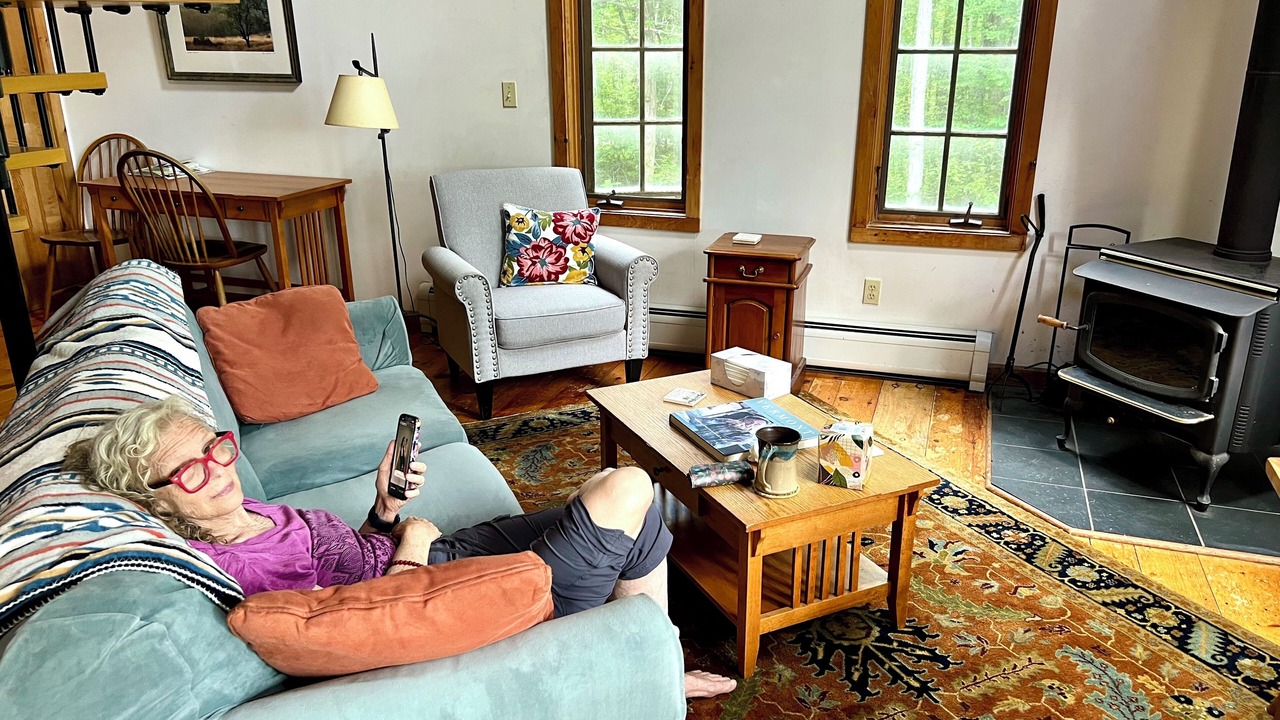 Photo of Livingroom in Williamsville