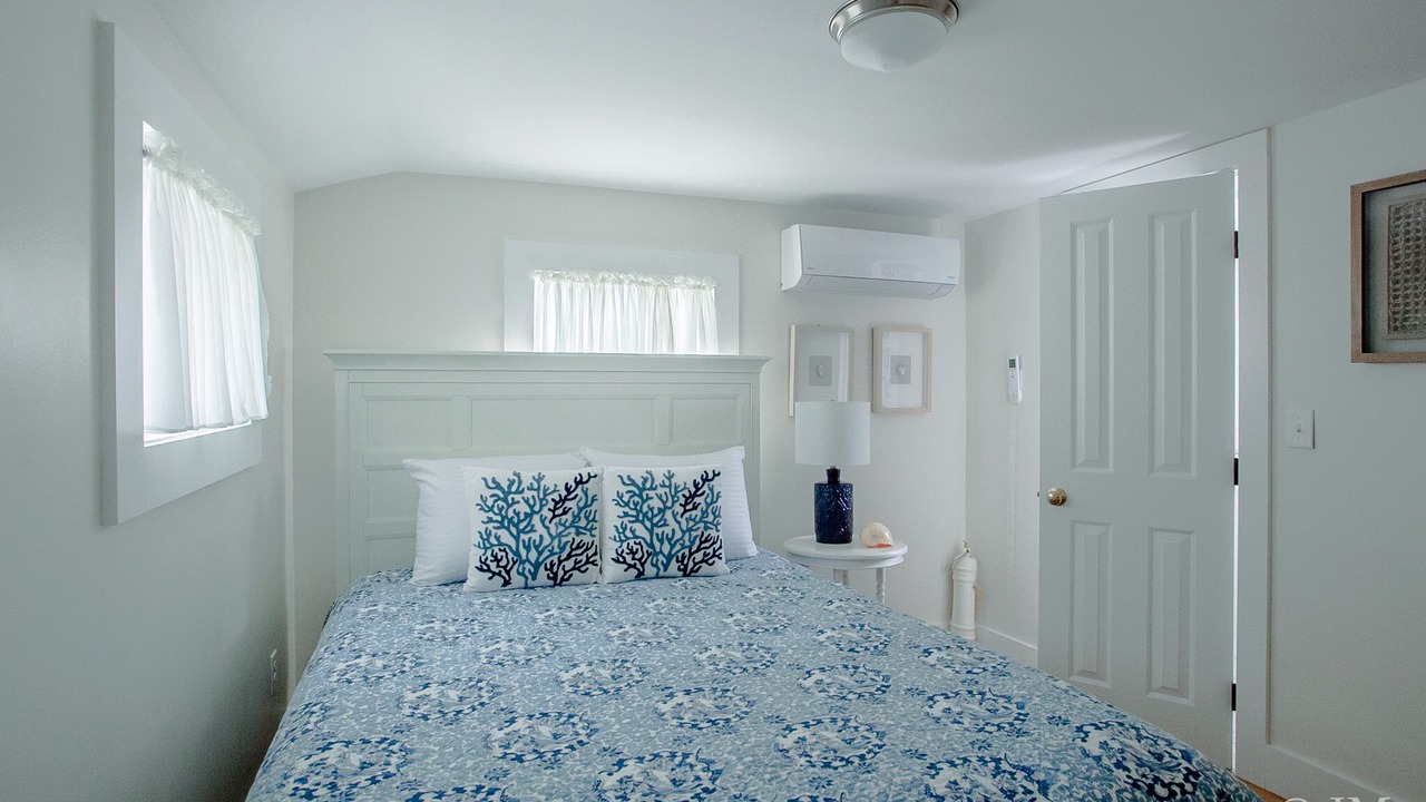 Photo of Bedroom in Oak Bluffs