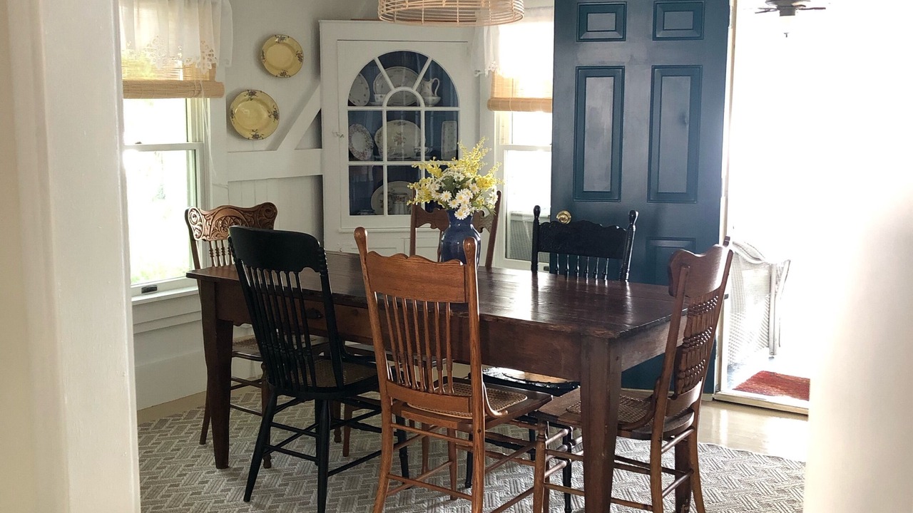 Photo of Livingroom in Town of Milo