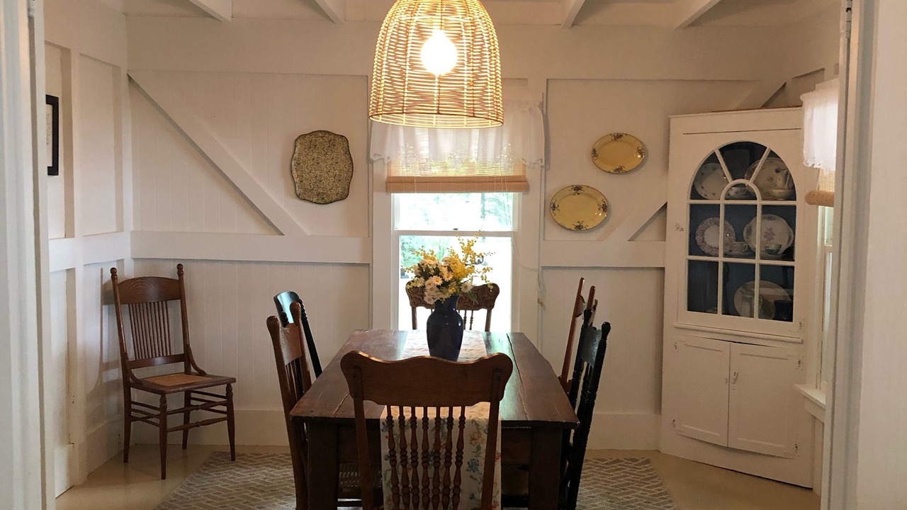 Photo of Livingroom in Town of Milo
