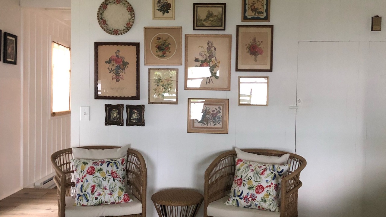 Photo of Livingroom in Town of Milo