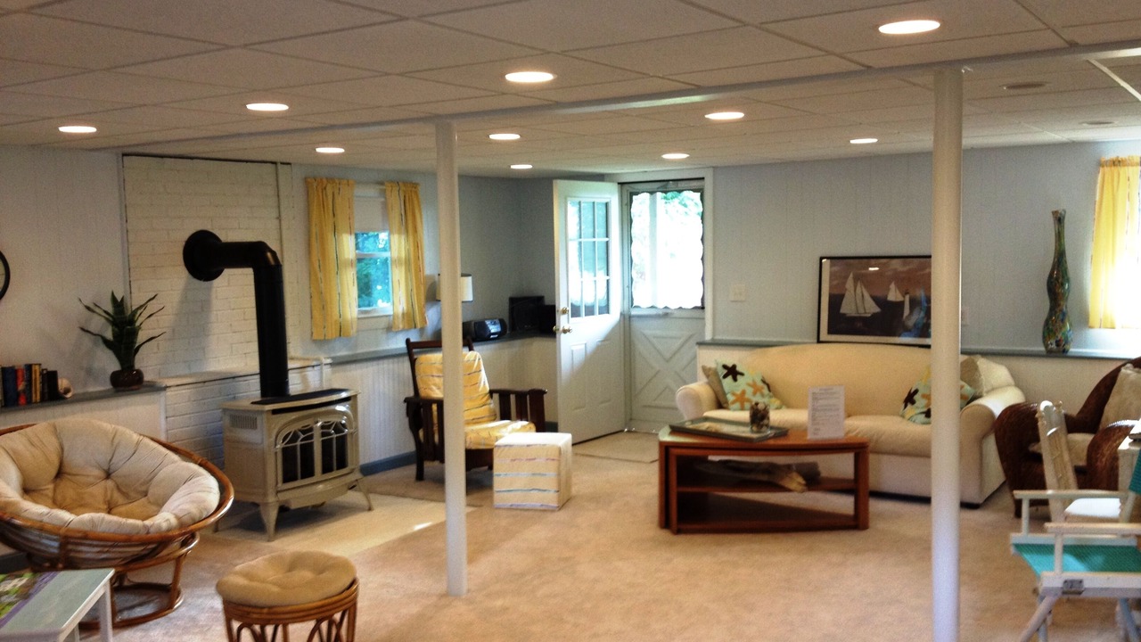 Photo of Bedroom in Jamestown Shores