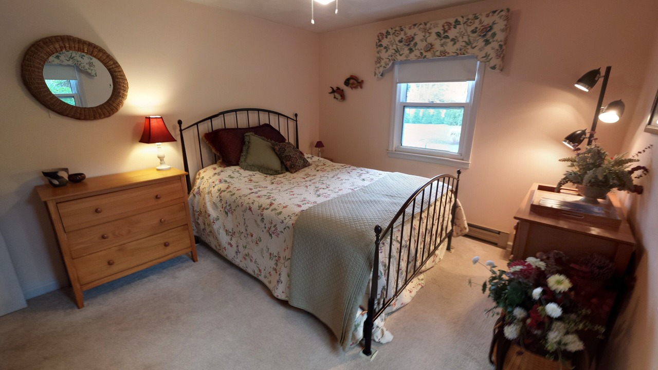 Photo of Bedroom in Jamestown Shores