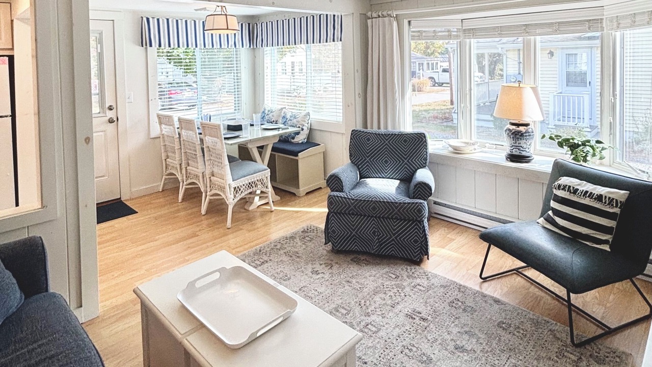 Photo of Livingroom in Ogunquit