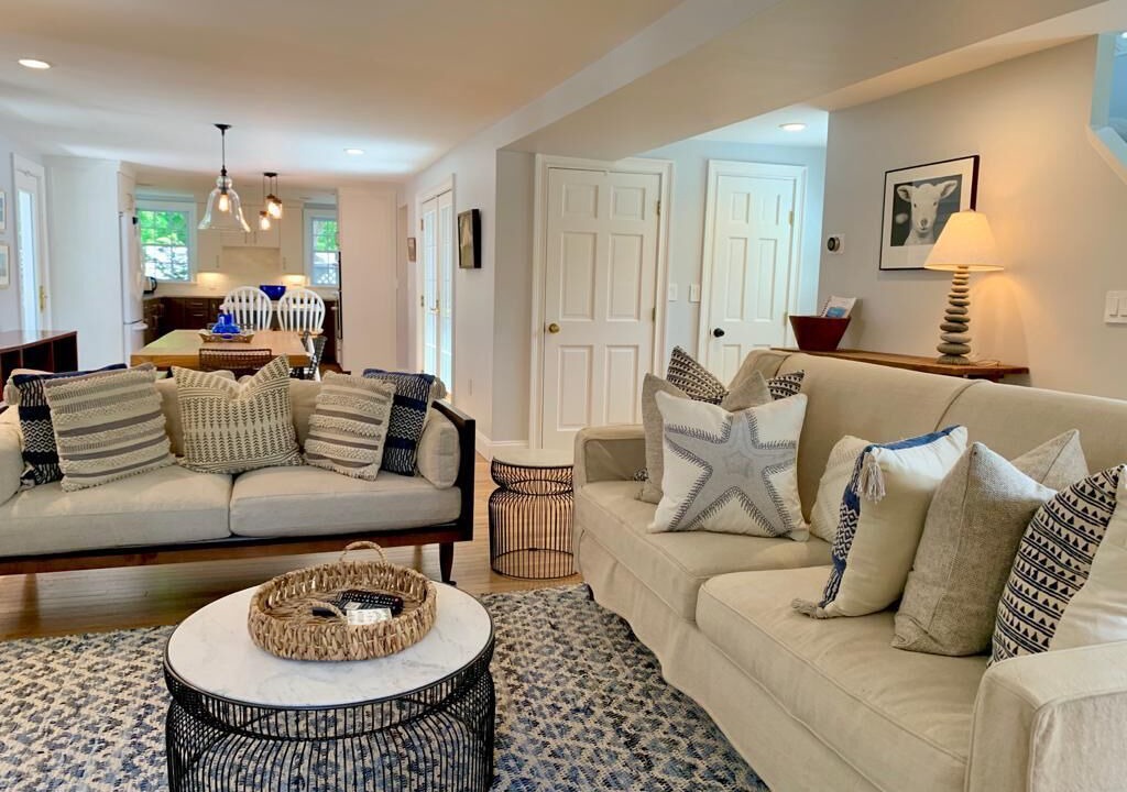 Photo of Livingroom in Tisbury