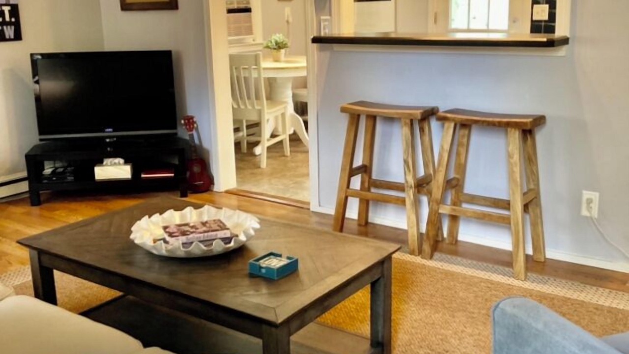 Photo of Livingroom in Westbrook