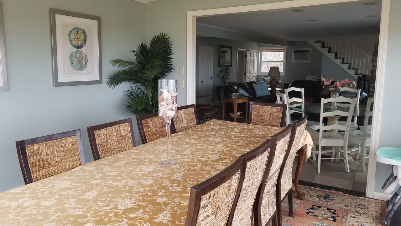 Photo of Livingroom in Pine Point