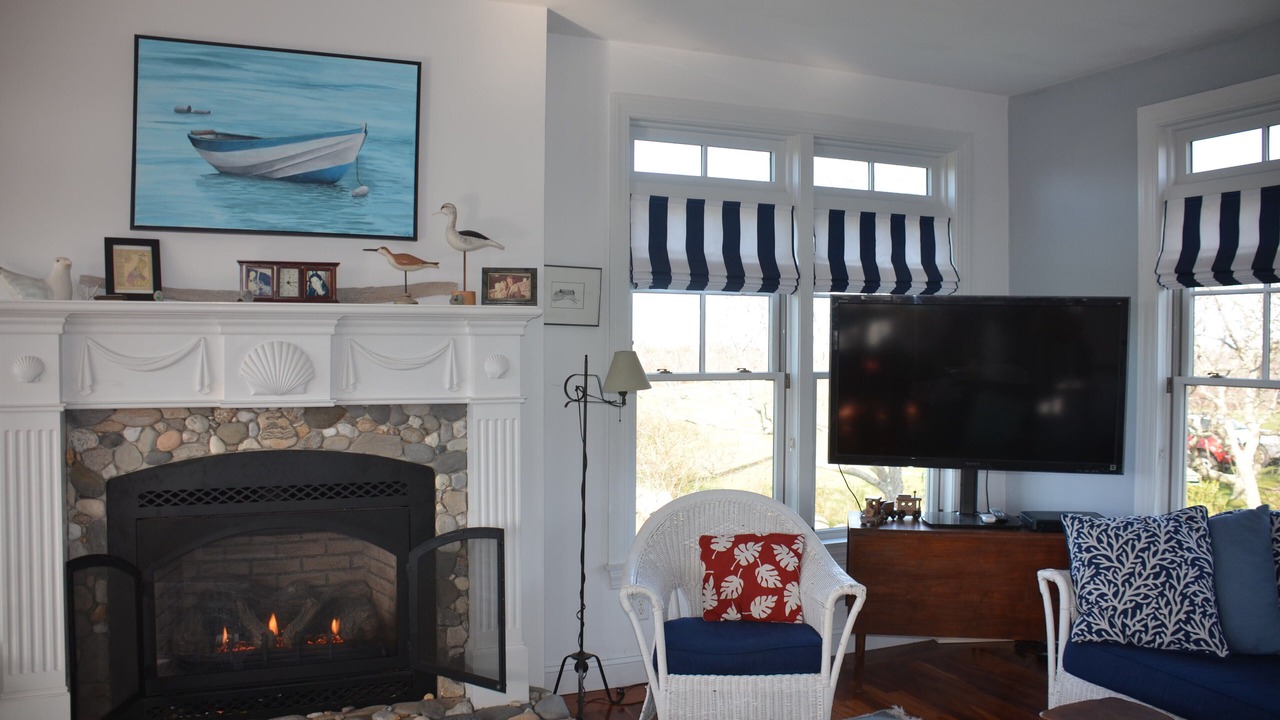 Photo of Livingroom in Block Island