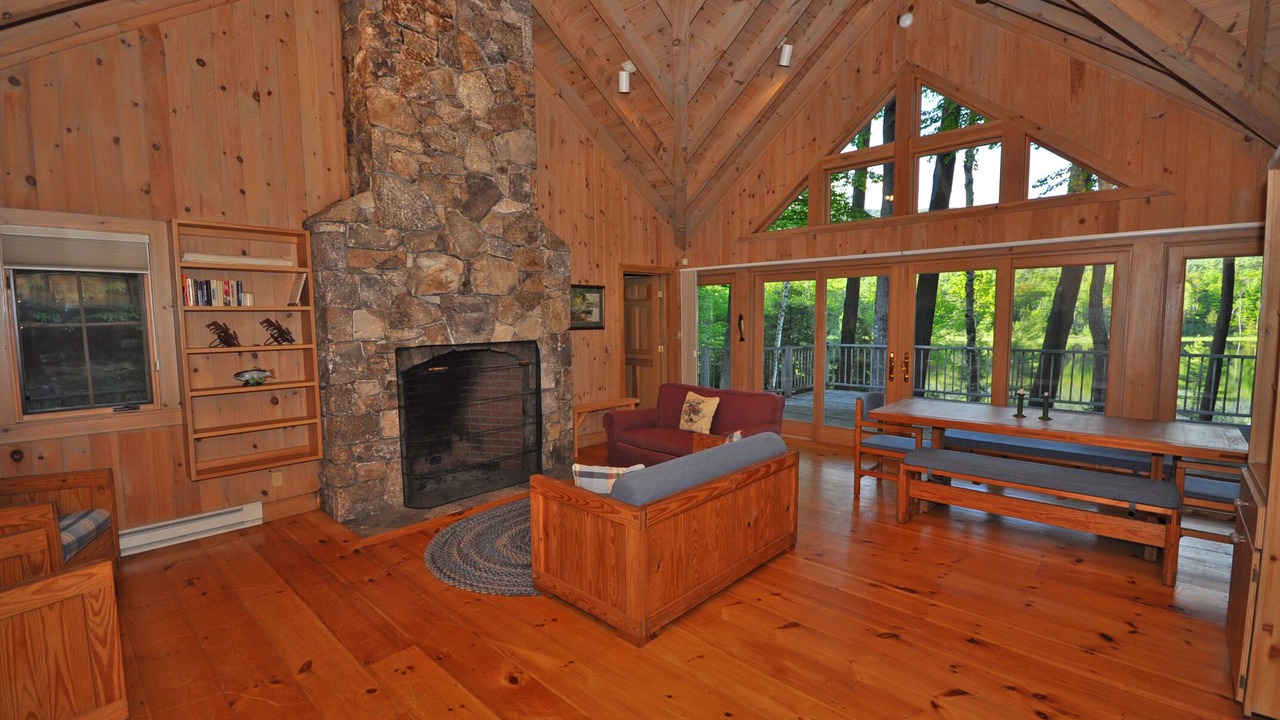 Photo of Livingroom in Holderness