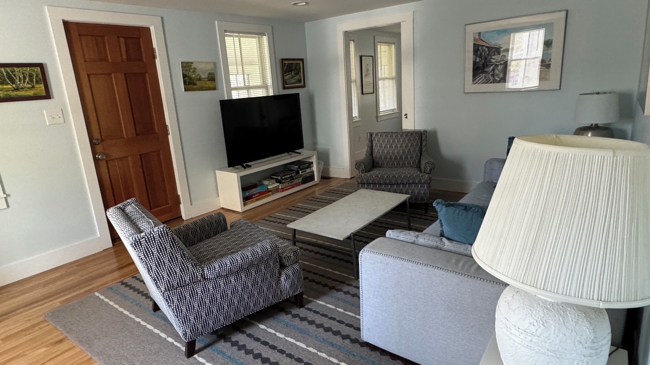 Photo of Livingroom in York Harbor