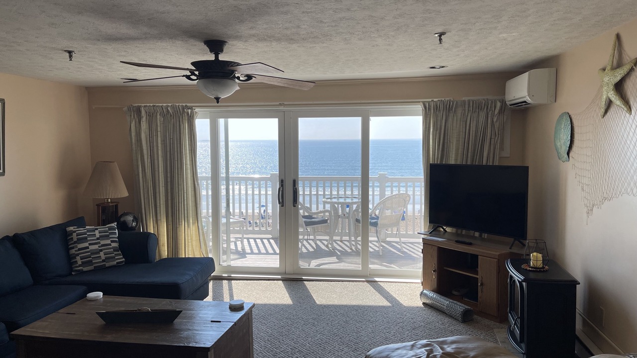 Photo of Livingroom in Old Orchard Beach