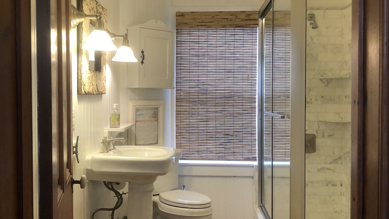 Photo of Bathroom in Beach Haven
