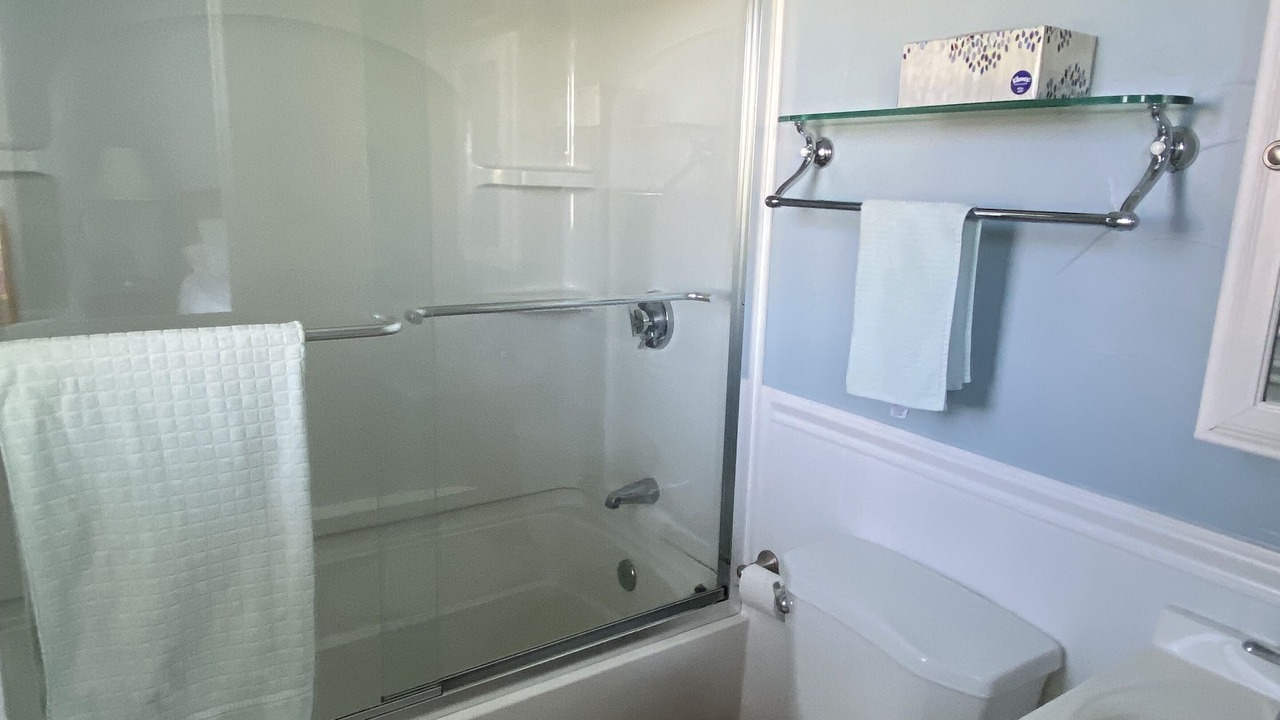 Photo of Bathroom in Ogunquit