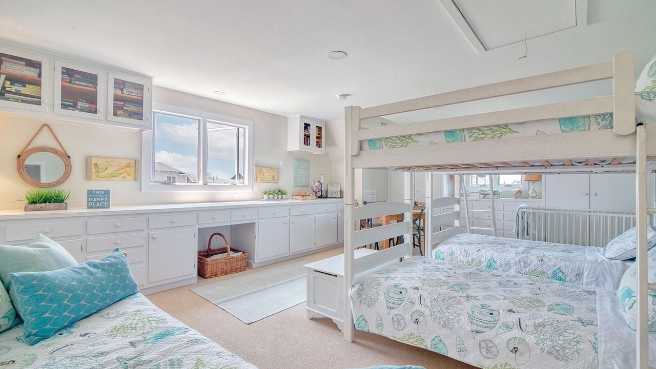 Photo of Bedroom in Groton Long Point