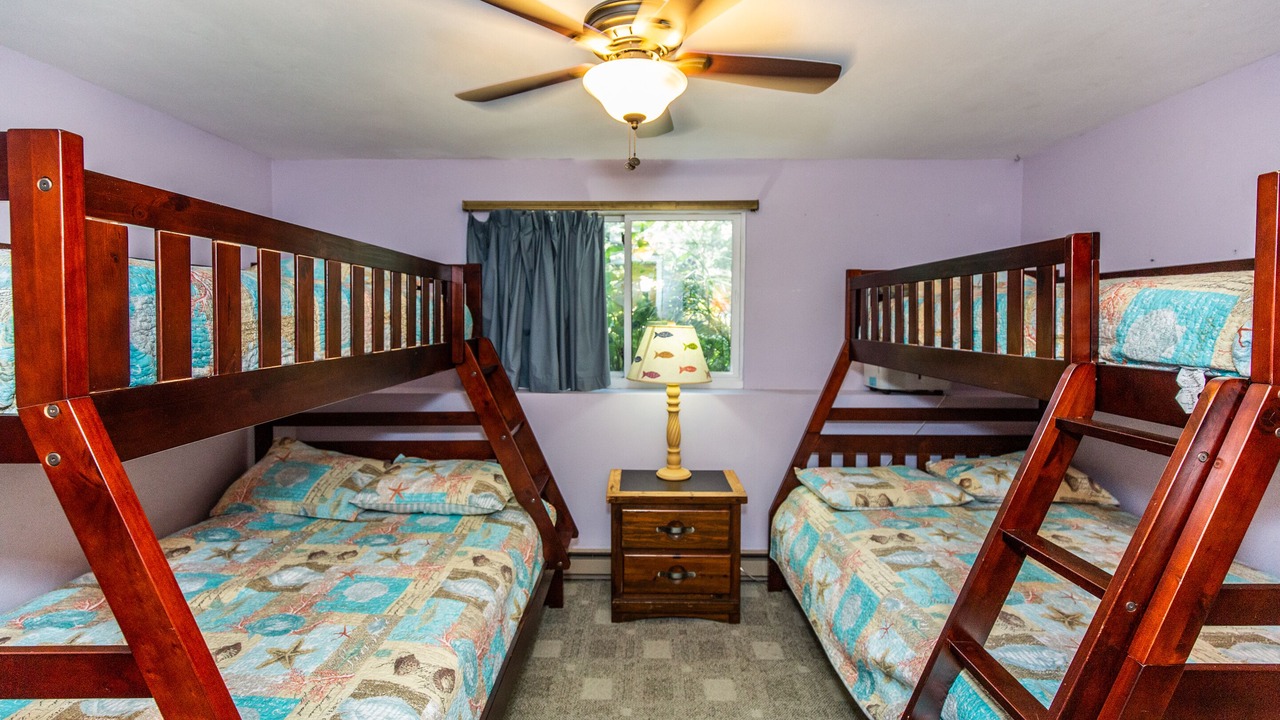 Photo of Bedroom in Kenyon