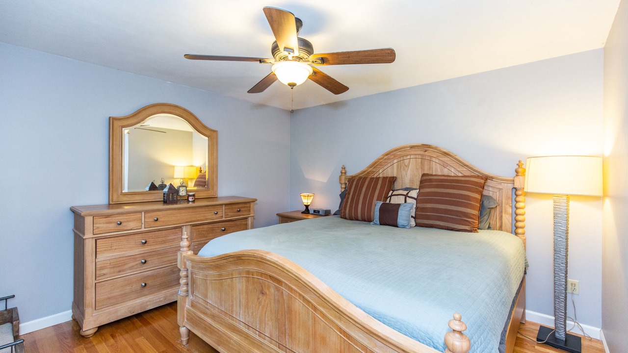 Photo of Bedroom in Kenyon