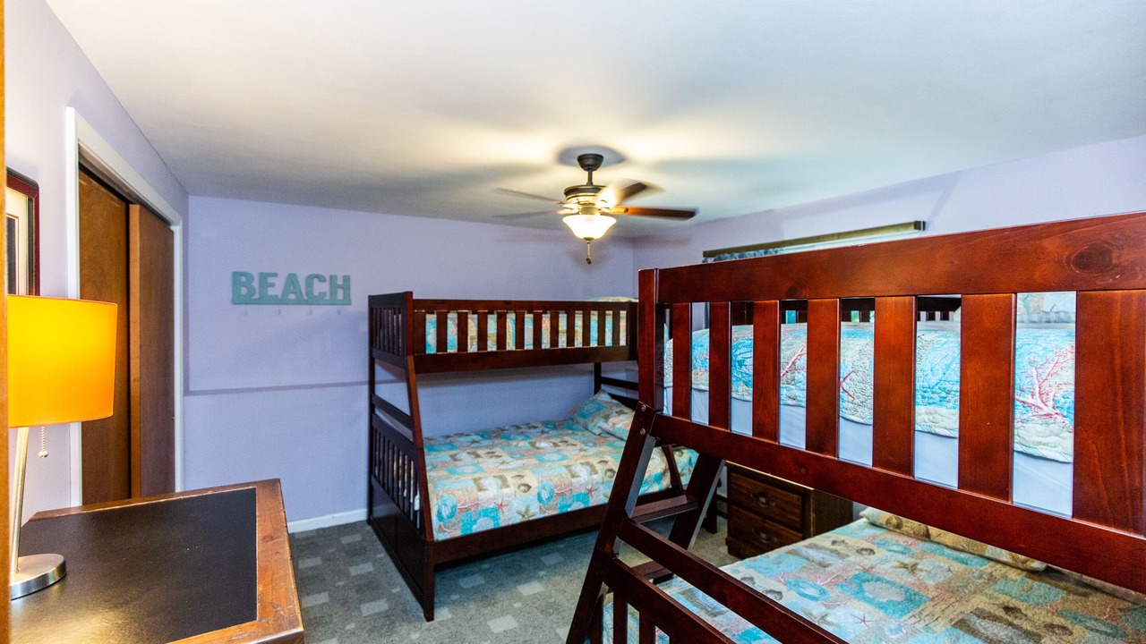 Photo of Bedroom in Kenyon