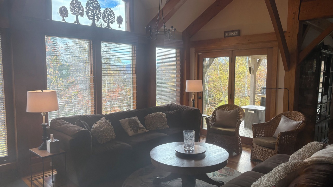 Photo of Livingroom in Moretown