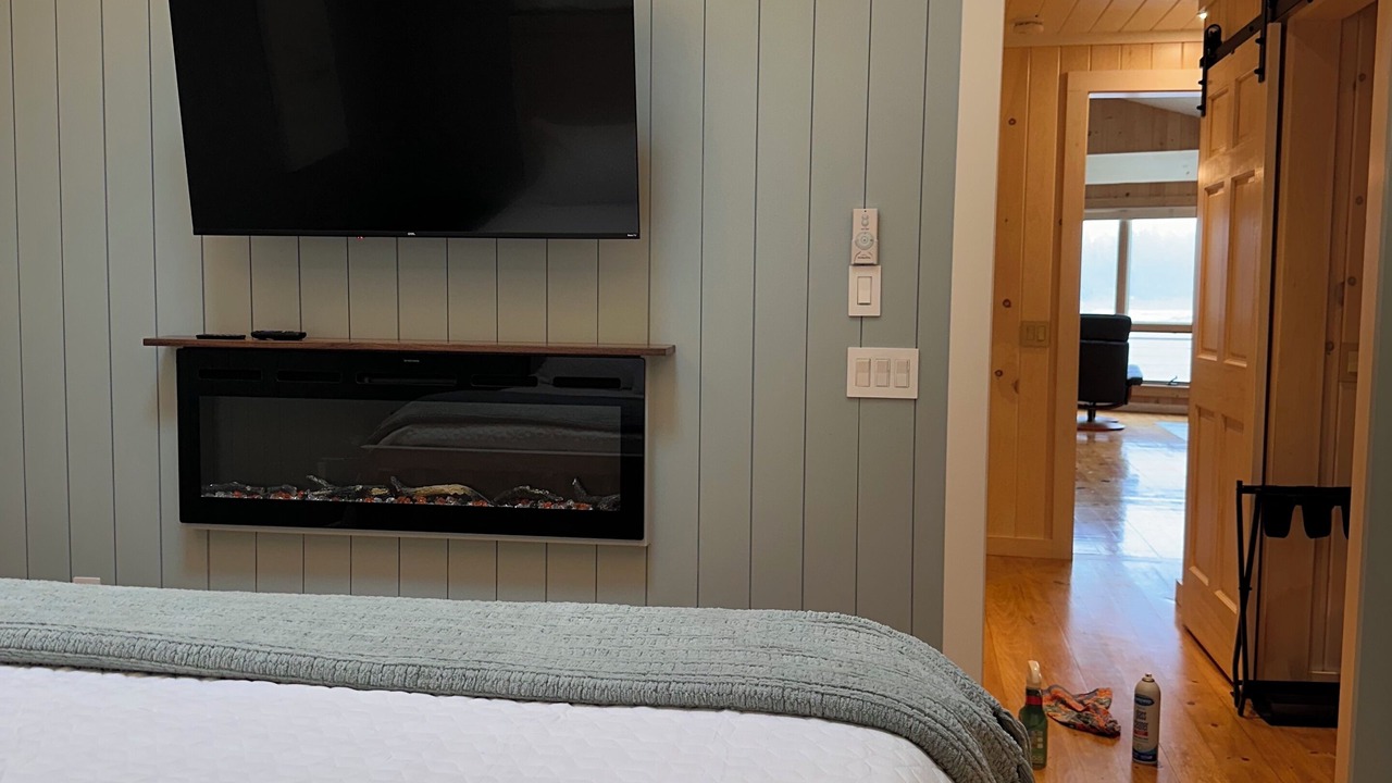 Photo of Bedroom in Tremont