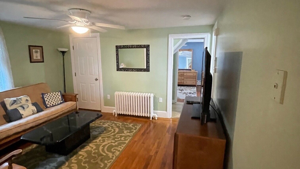 Photo of Livingroom in Yachting Village