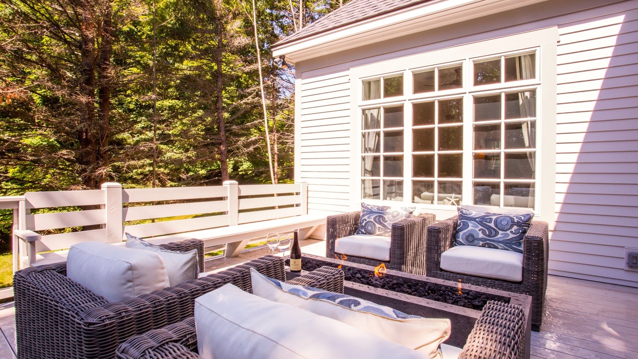 Photo of Patio Balcony in Hulls Cove